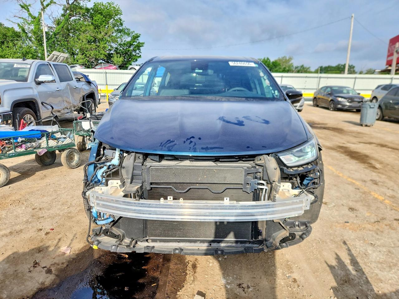 Chrysler Pacifica Select