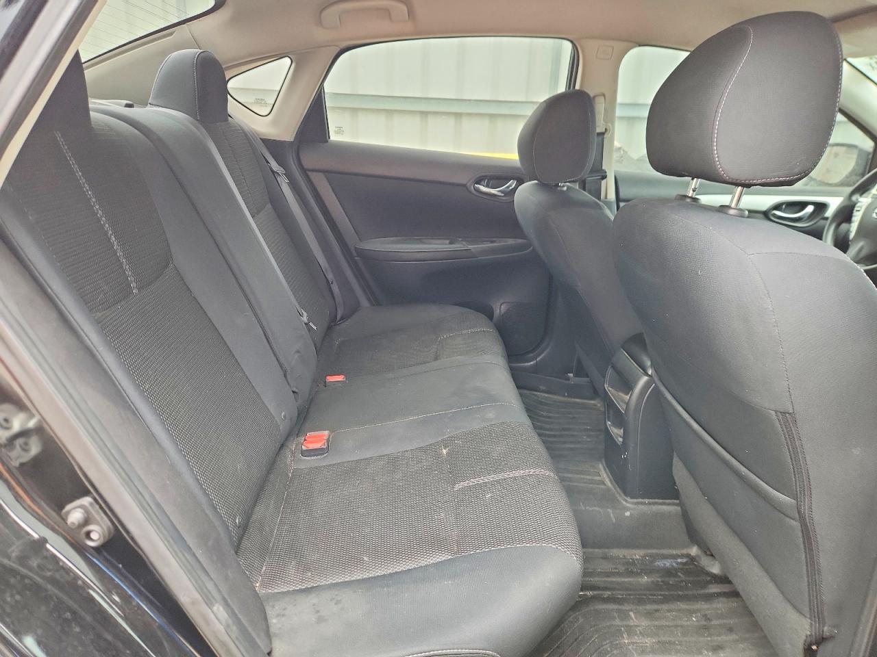 Nissan Sentra S