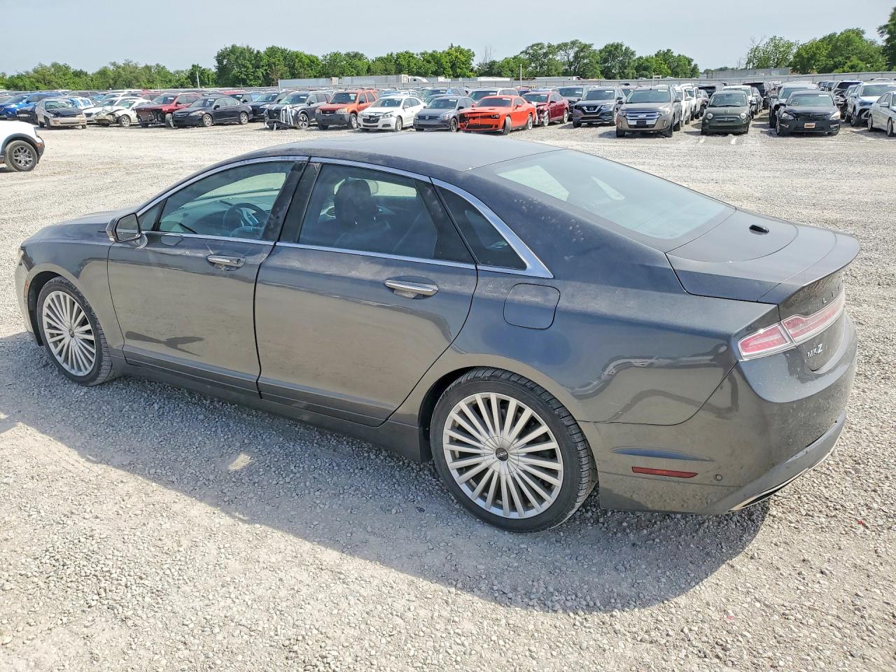 Lincoln MKZ Reserve