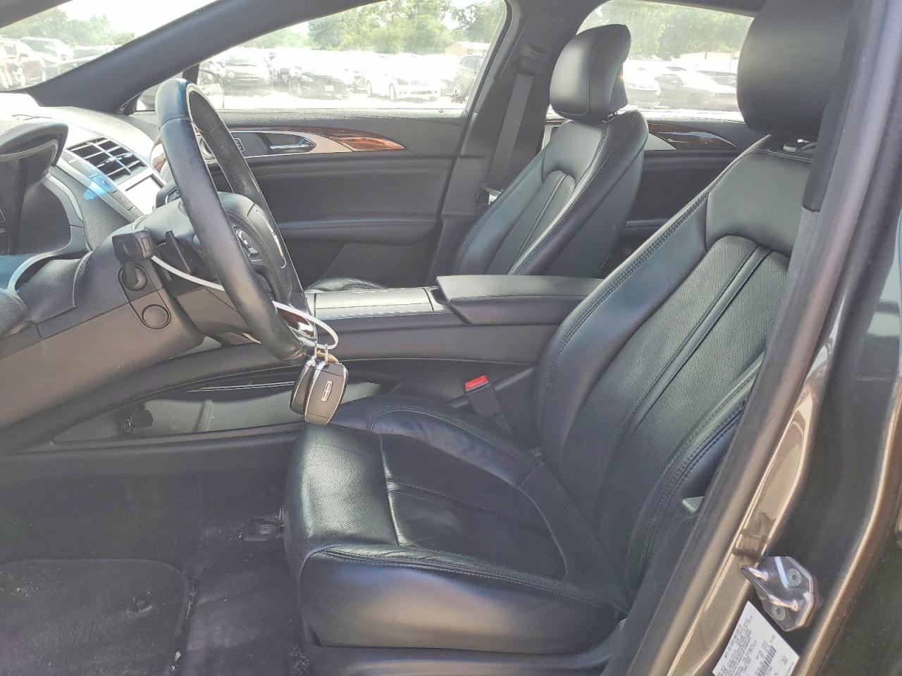 Lincoln MKZ Reserve