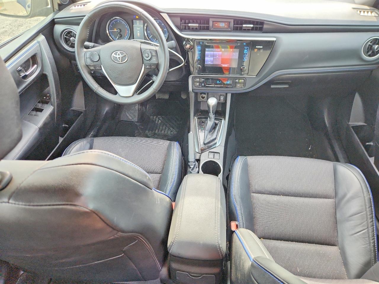 Toyota Corolla Se