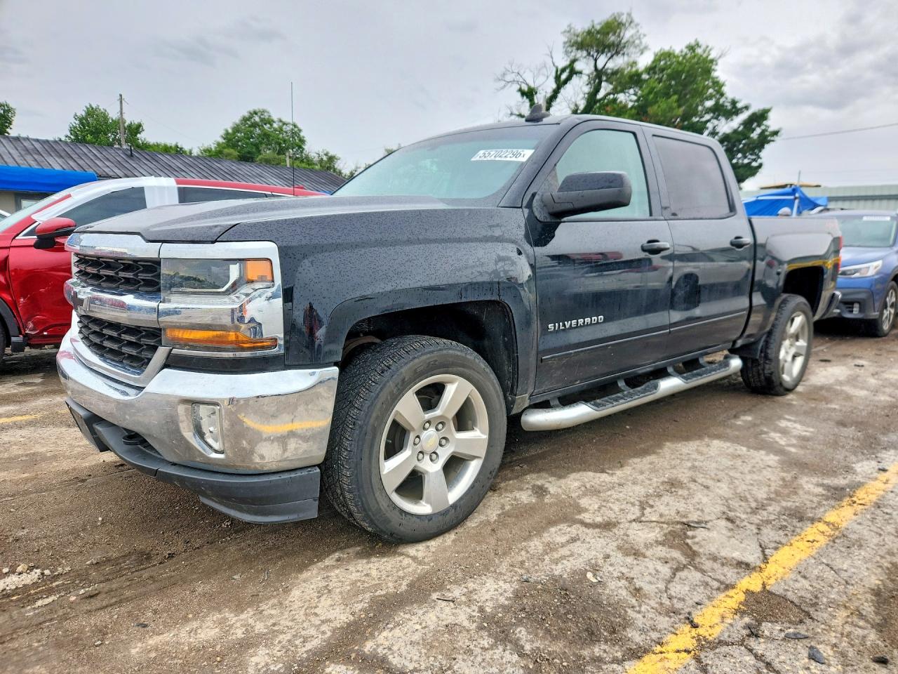 Salvage Chevrolet Silverado Image