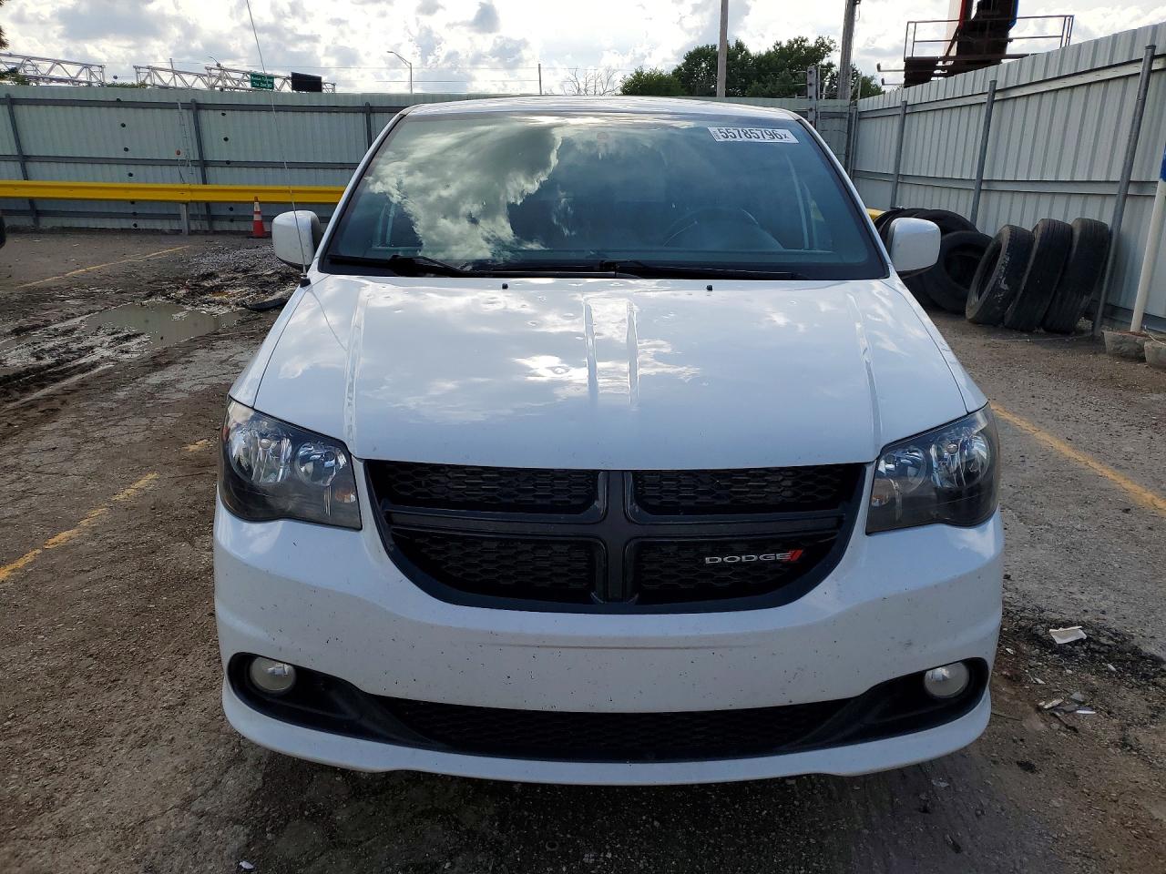 Dodge Caravan Sxt