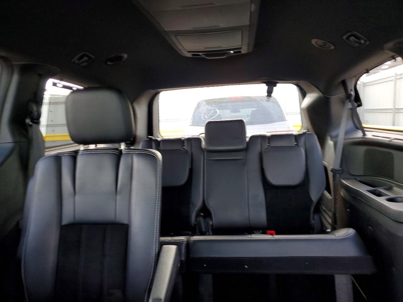 Dodge Caravan Sxt