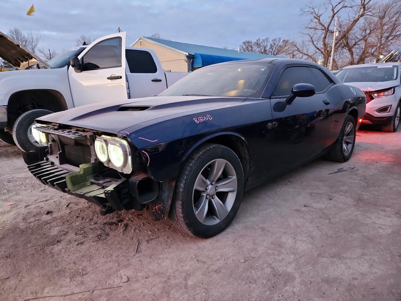Salvage Dodge Challenger Image