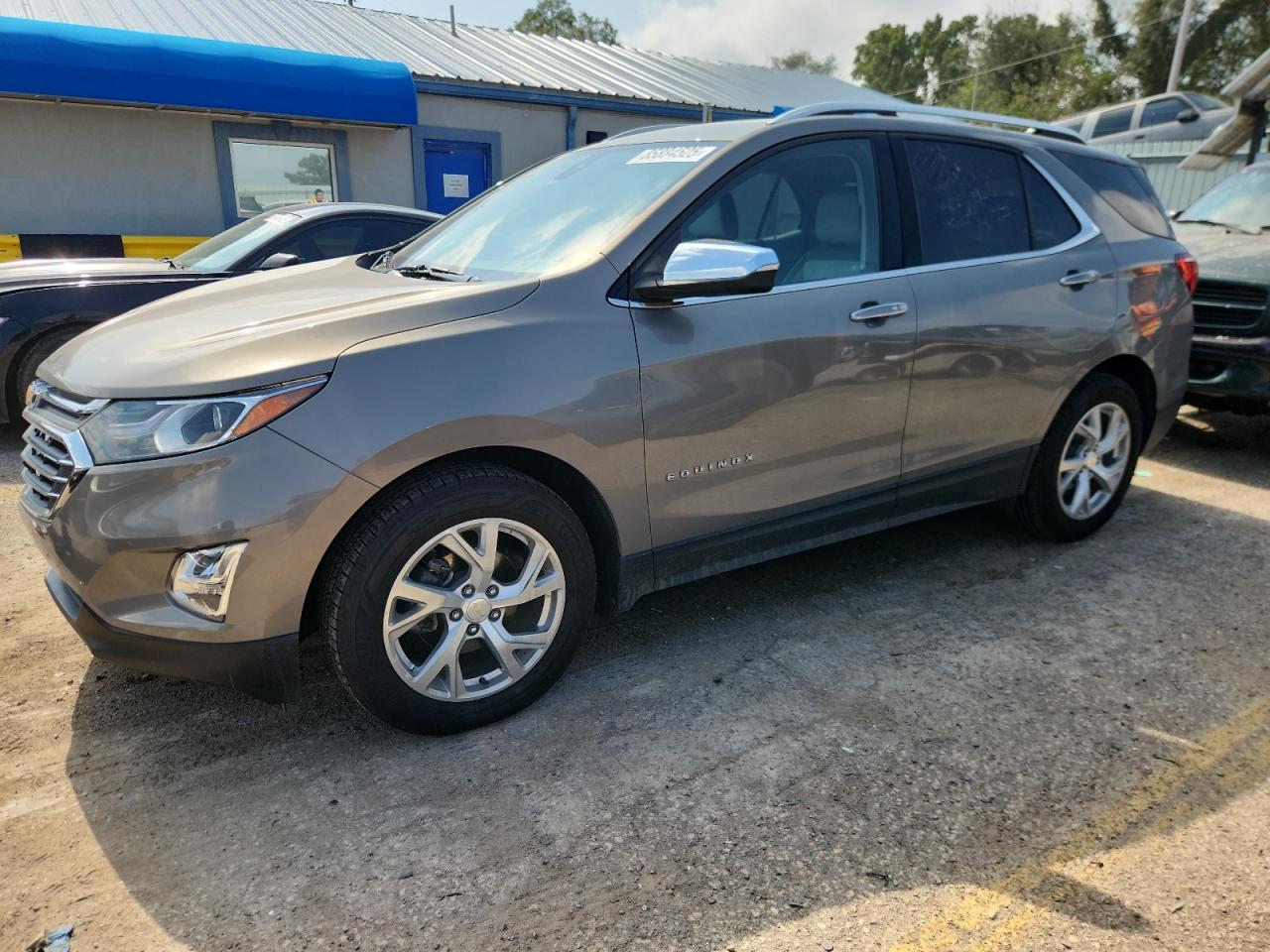 Salvage Chevrolet Equinox Image