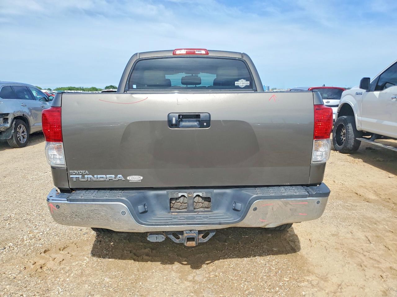 Toyota Tundra Crewmax Limited