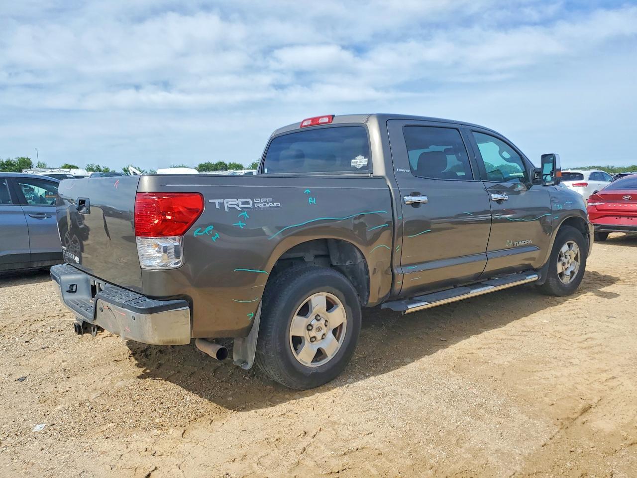Toyota Tundra Crewmax Limited