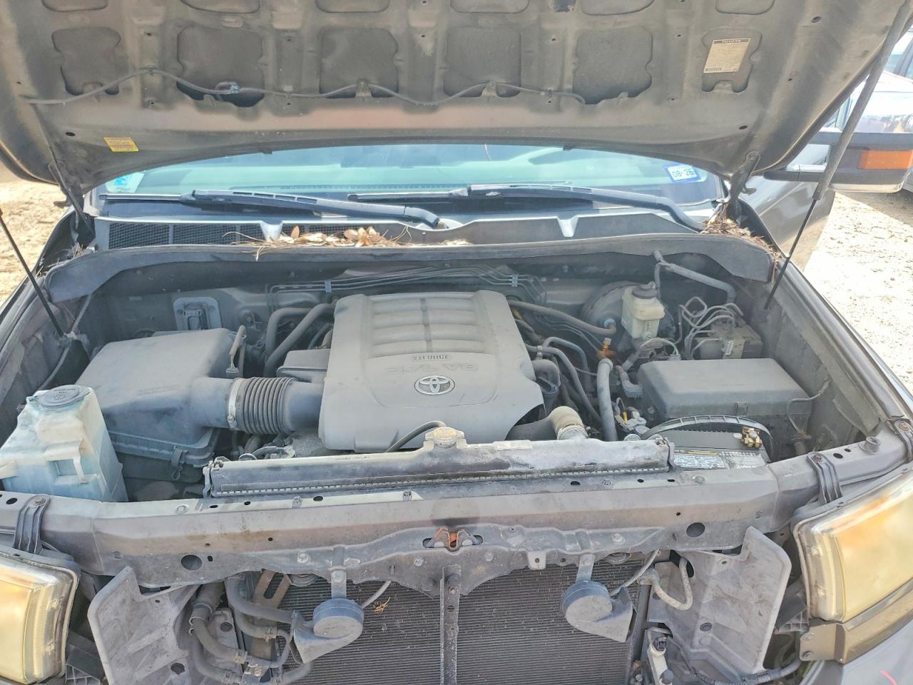 Toyota Tundra Crewmax Limited