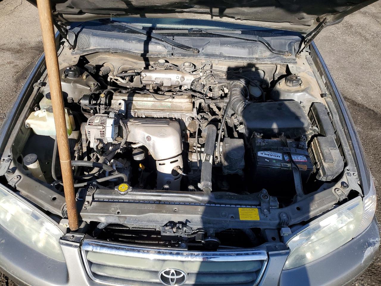 Toyota Camry Ce