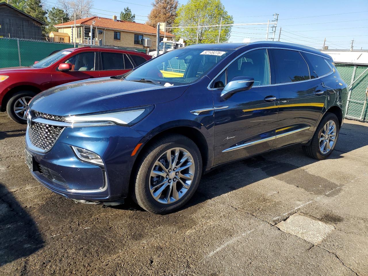 Salvage Buick Enclave Image