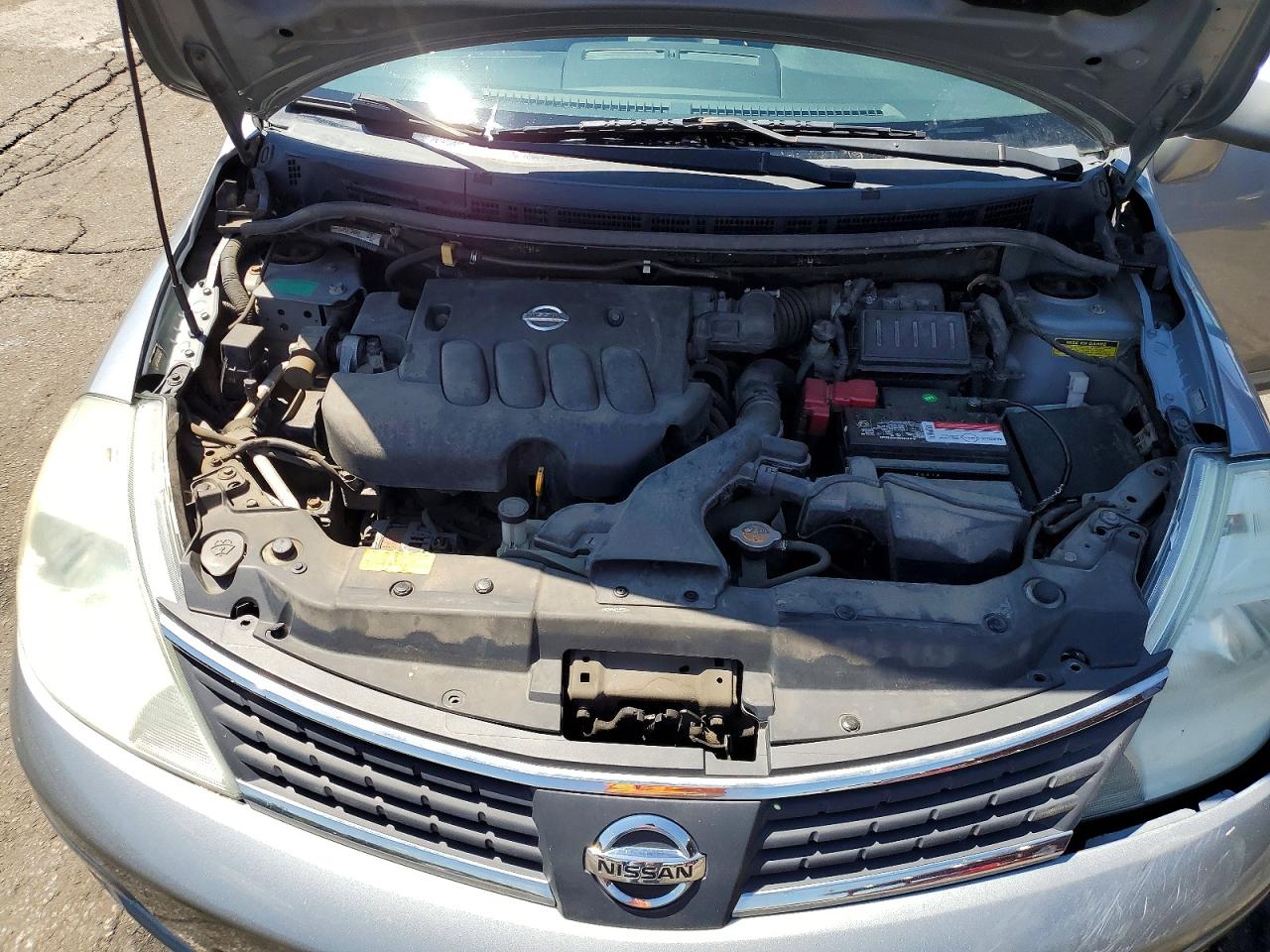 Nissan Versa 1.8 S