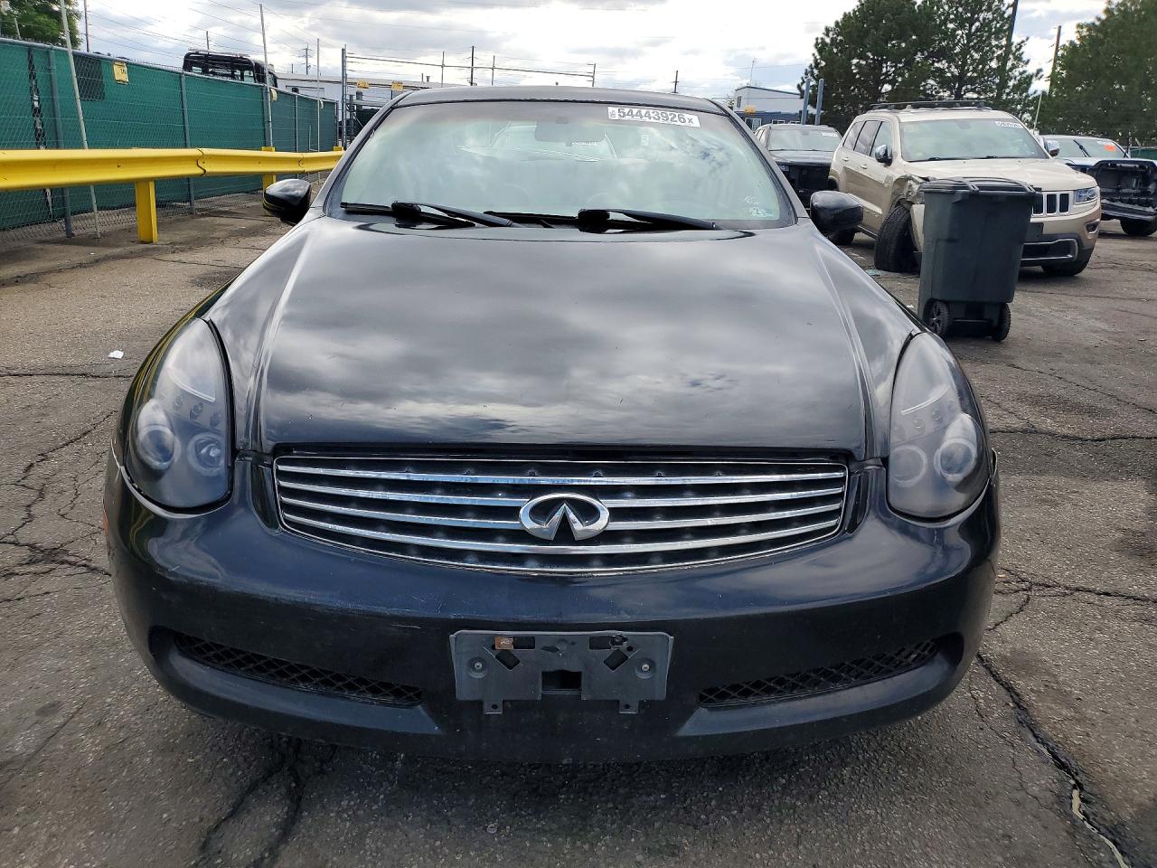INFINITI G35 Base Base