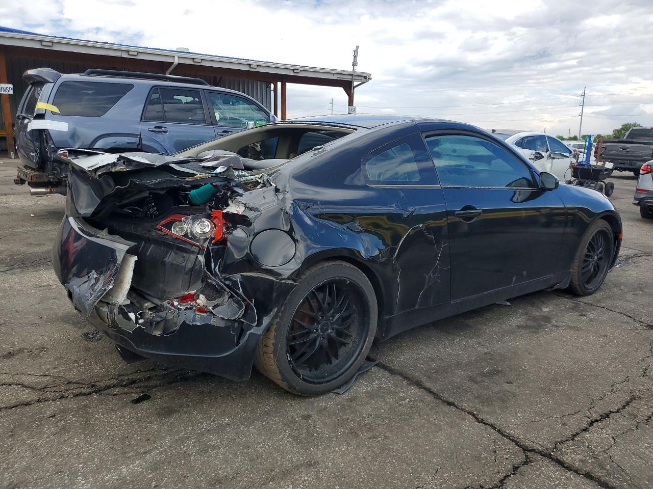 INFINITI G35 Base Base