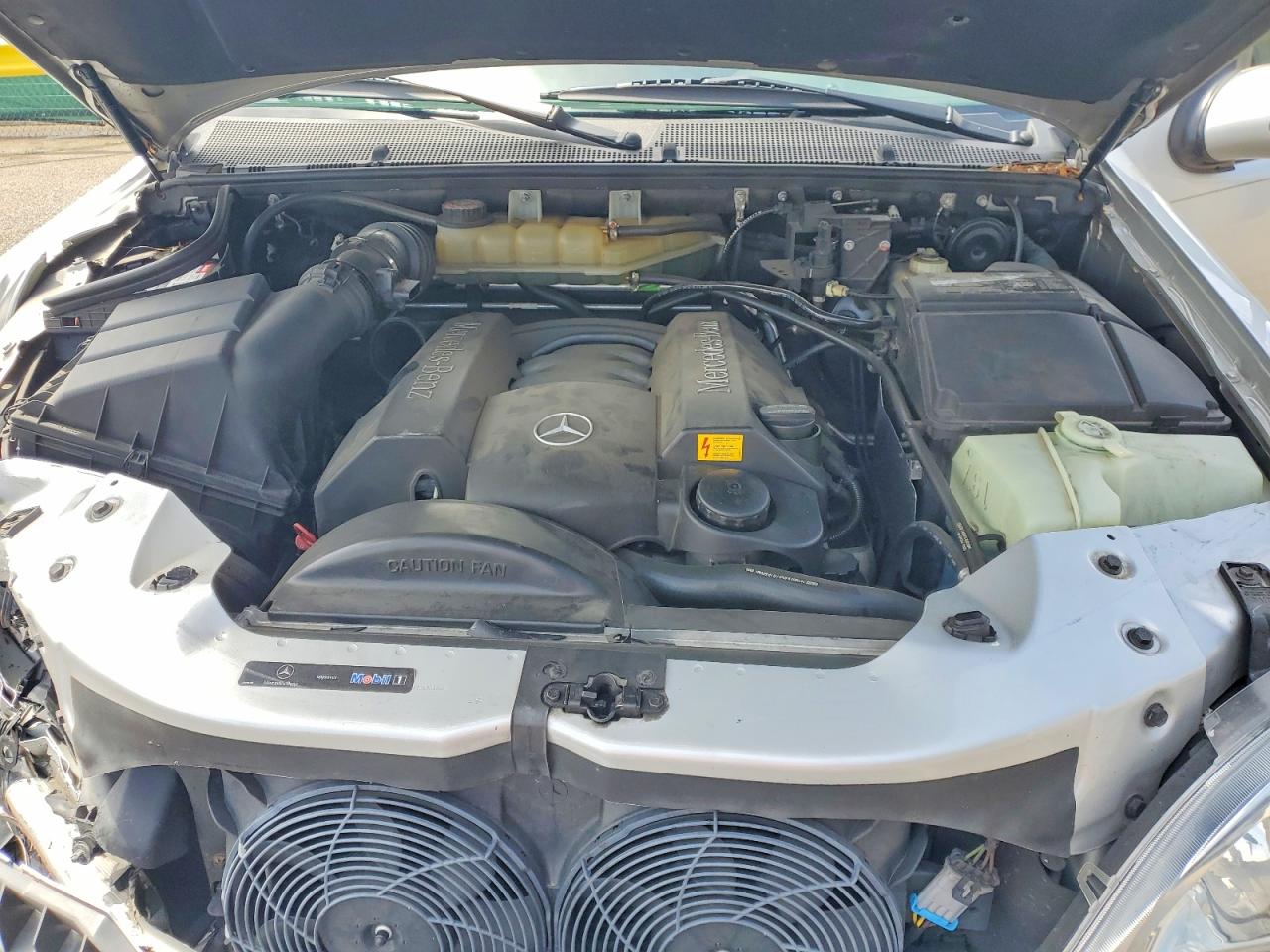 Mercedes-Benz M-Class 350