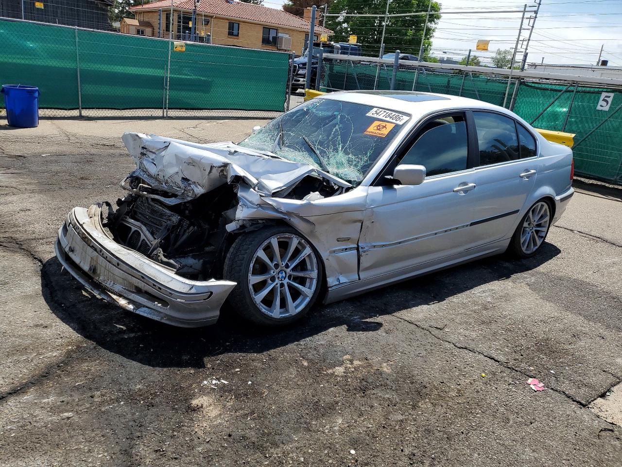 Salvage BMW 3 Series Image