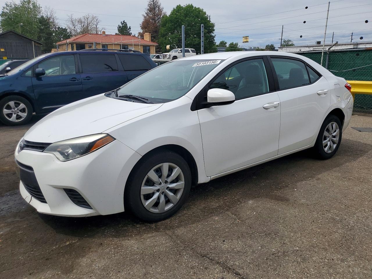 Salvage Toyota Corolla Image