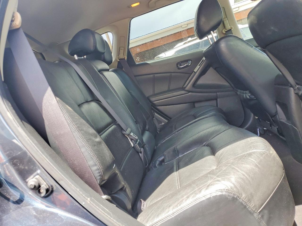 Nissan Murano S