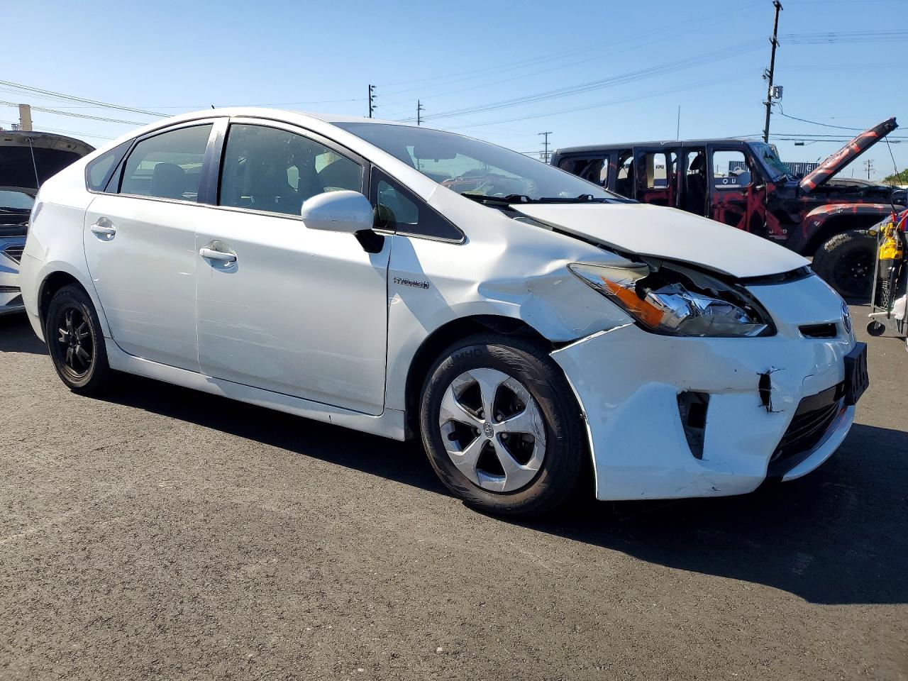 Toyota Prius Three