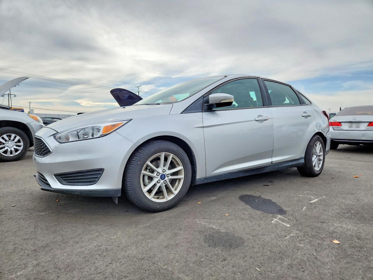 Salvage Ford Focus Image