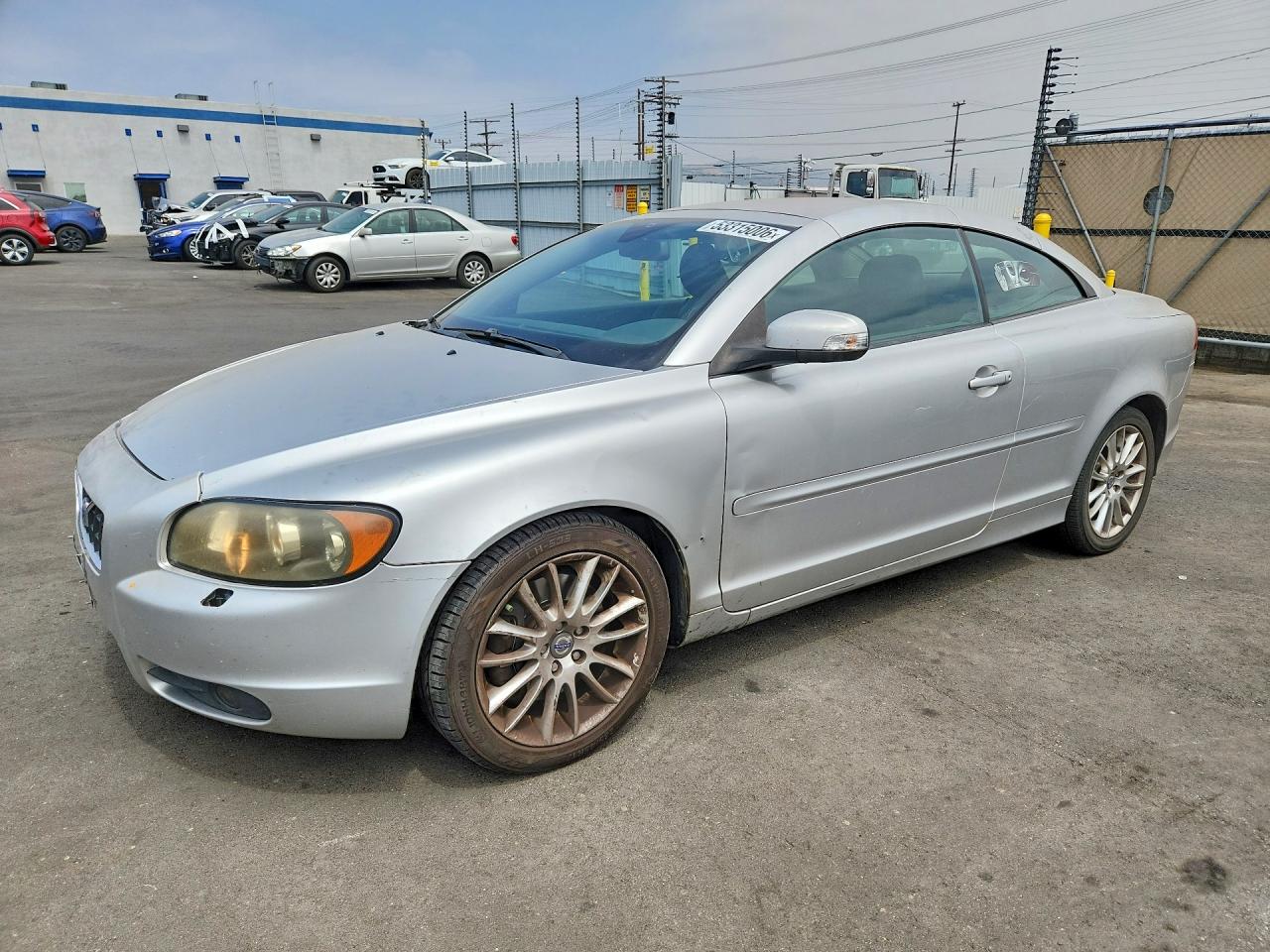 Salvage Volvo C70 Image