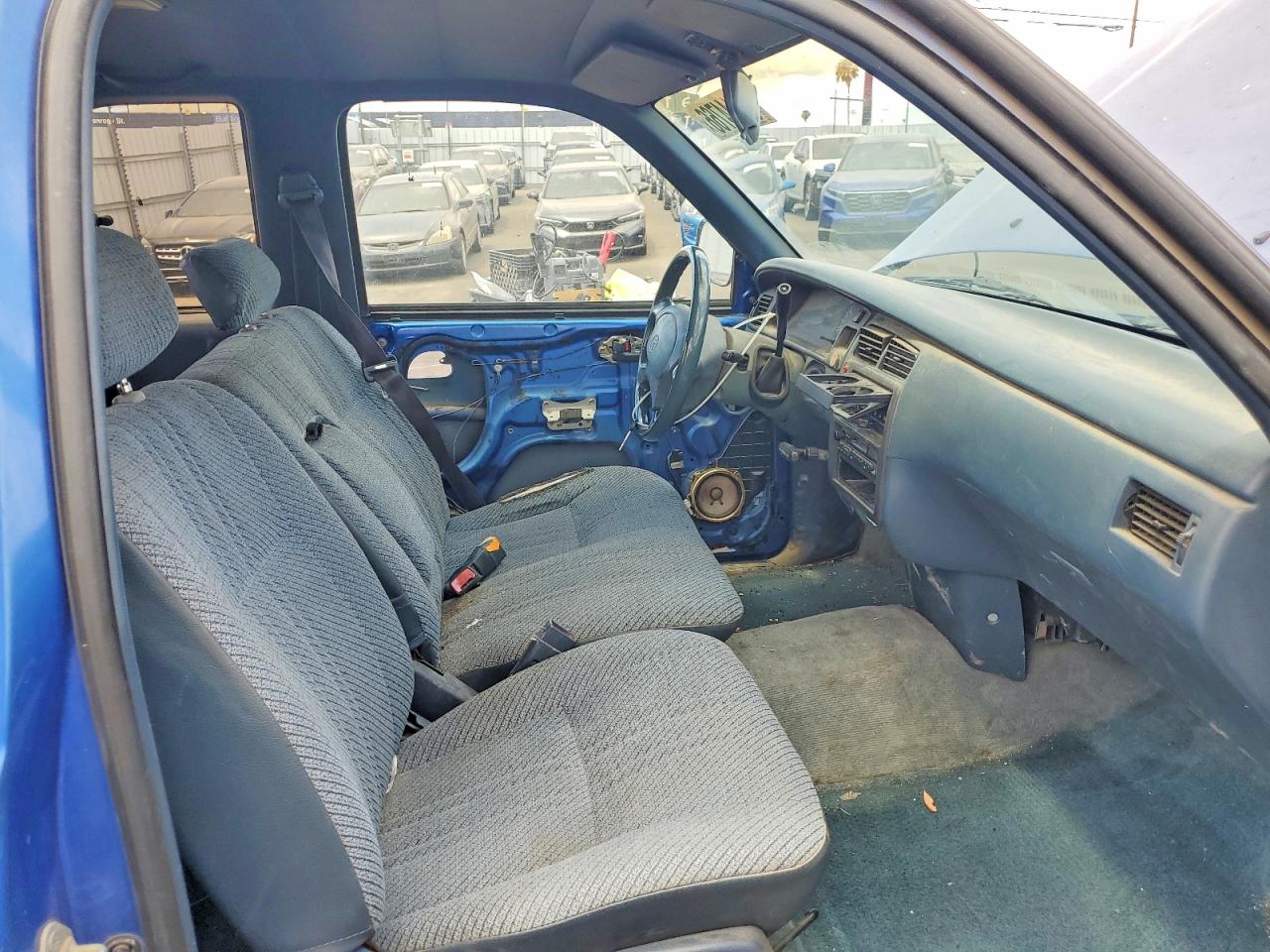 Toyota T100 Dx