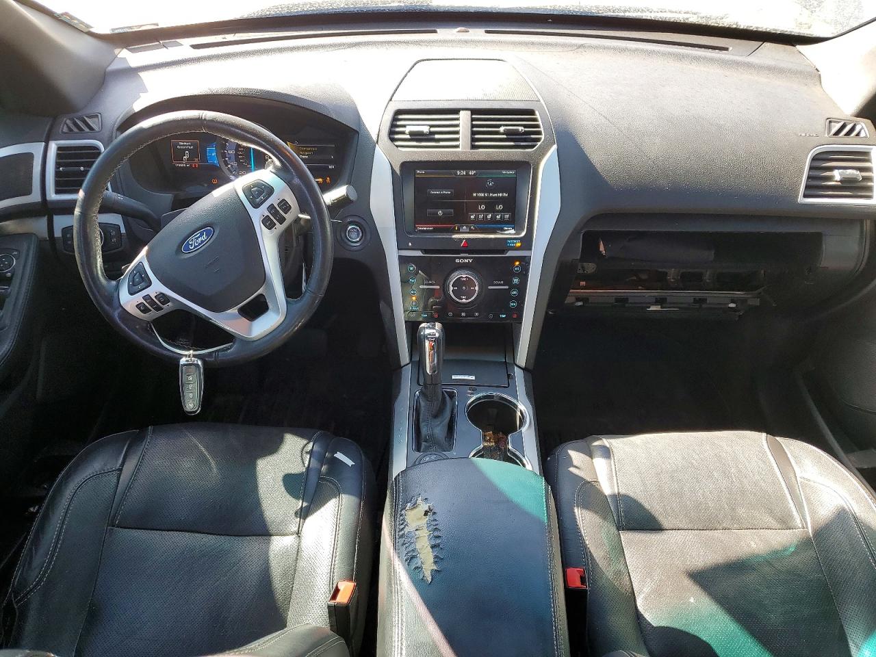 Ford Explorer Sport