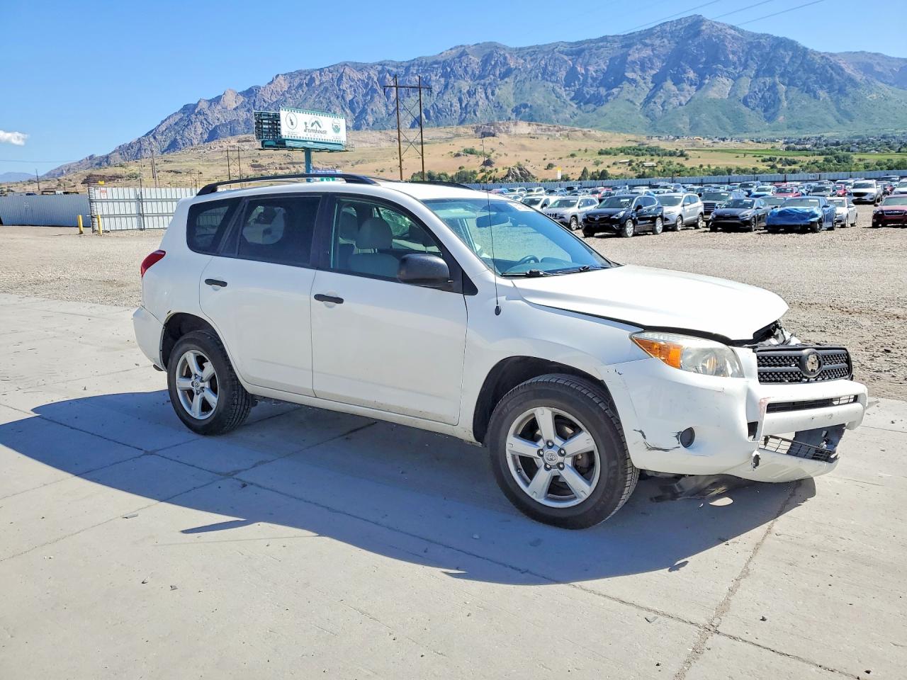 Toyota RAV4 Base