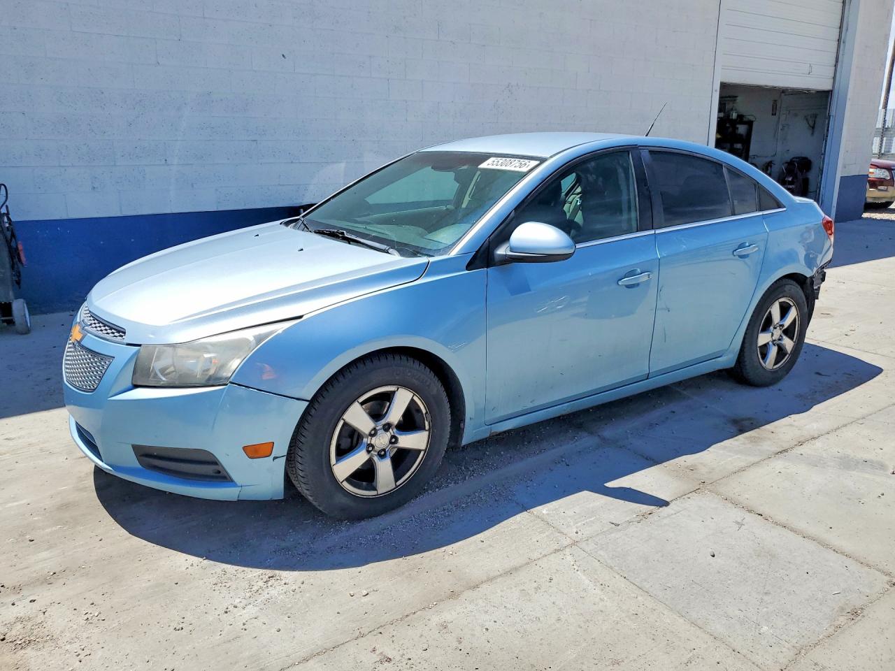 Salvage Chevrolet Cruze Image