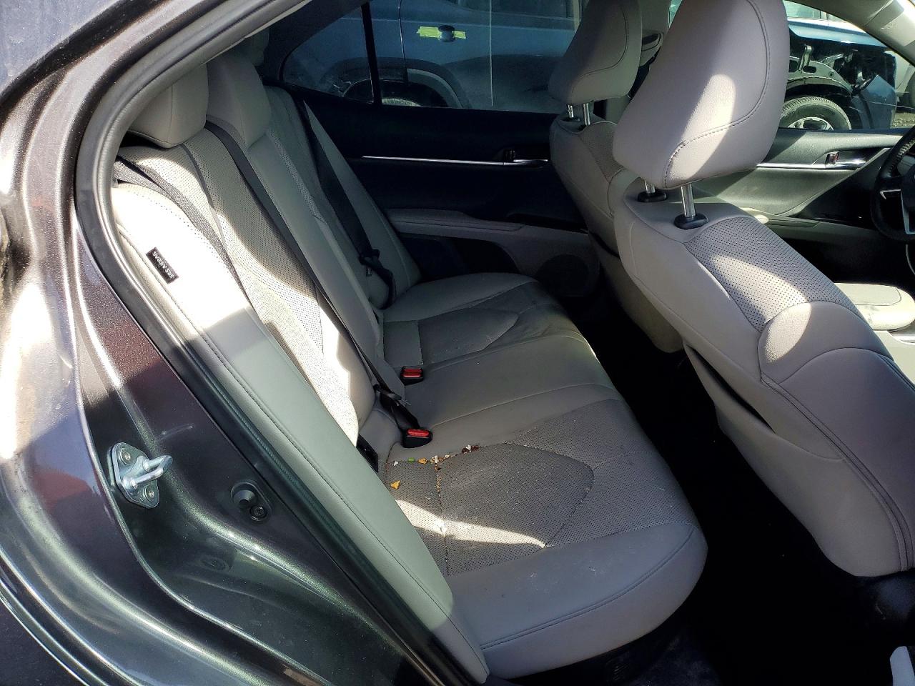 Toyota Camry Xle