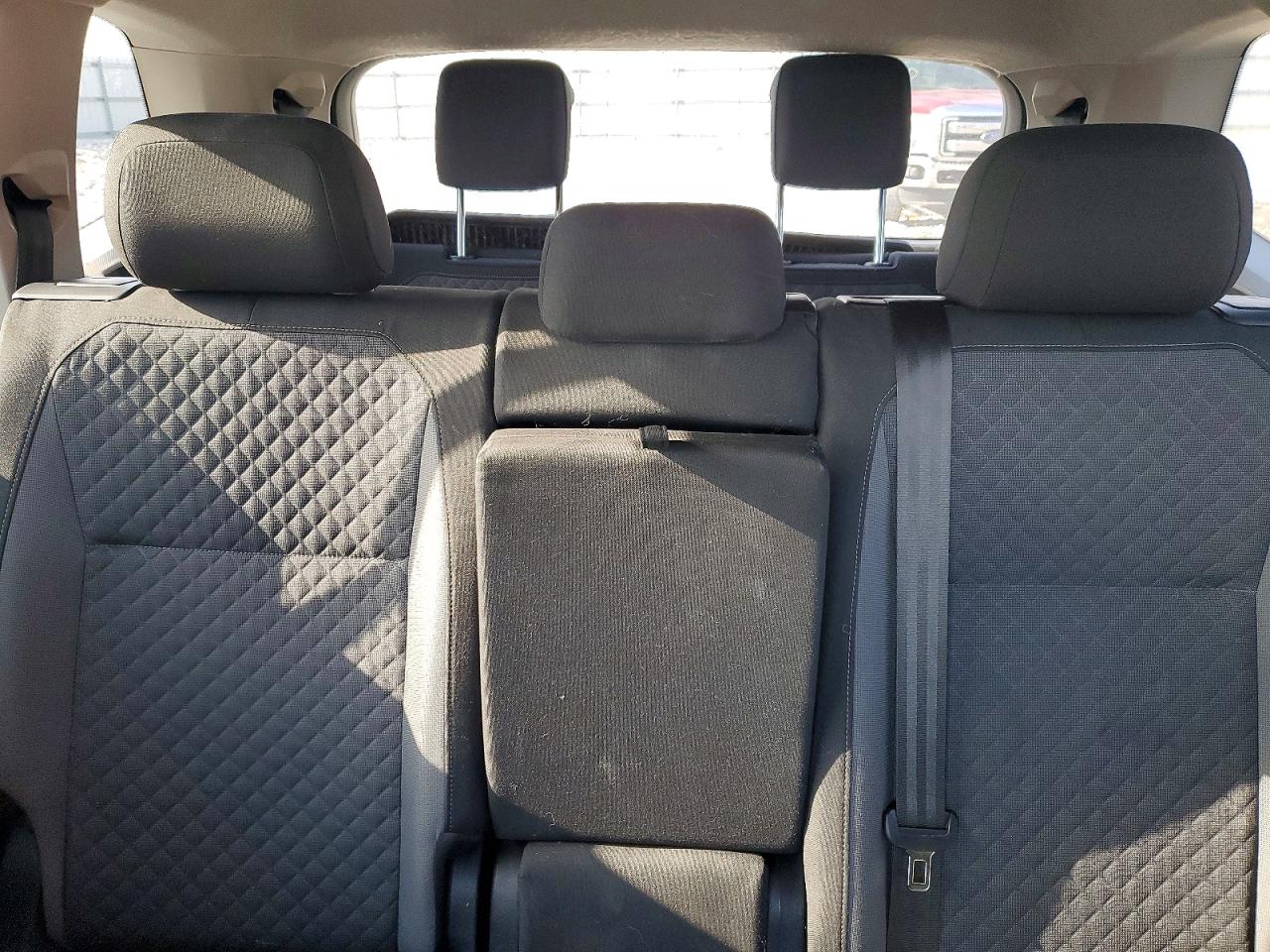 Volkswagen Tiguan S