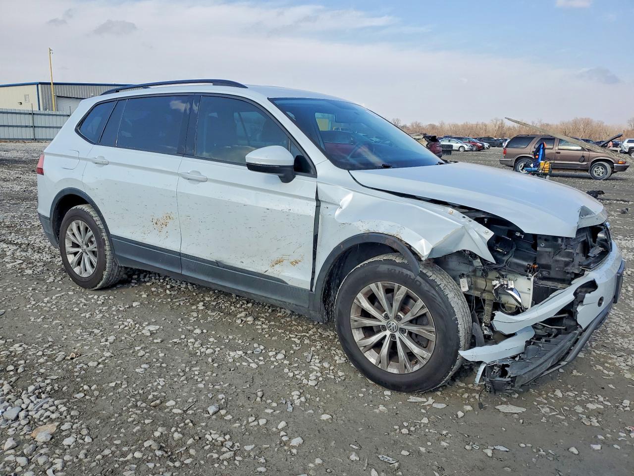 Volkswagen Tiguan S