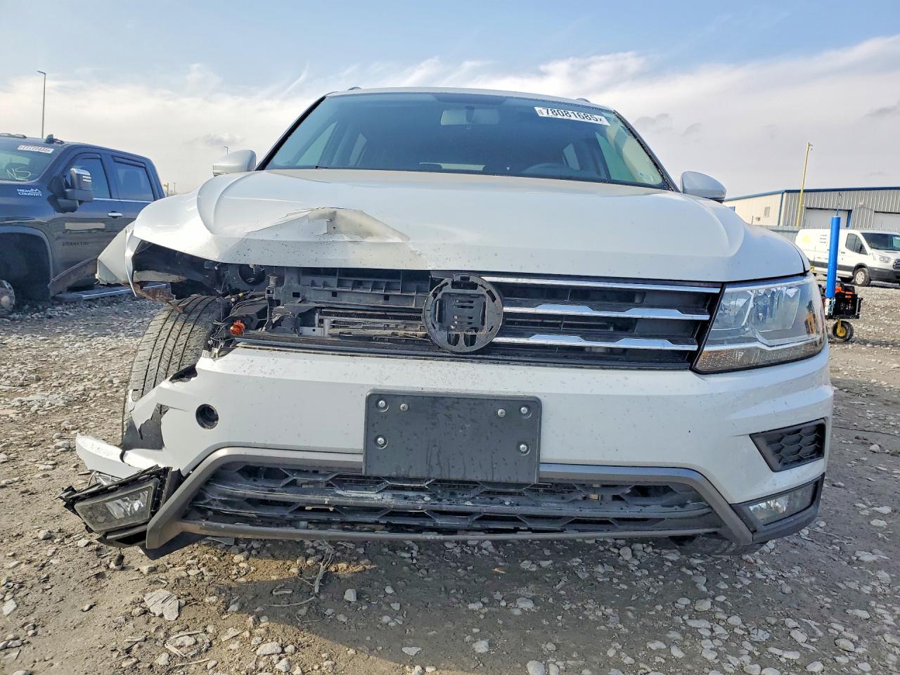 Volkswagen Tiguan S
