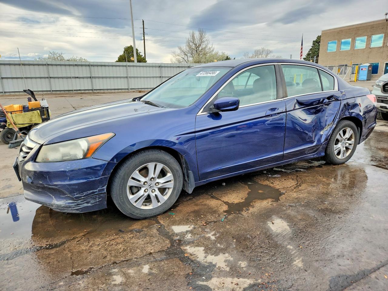 Salvage Honda Accord Image