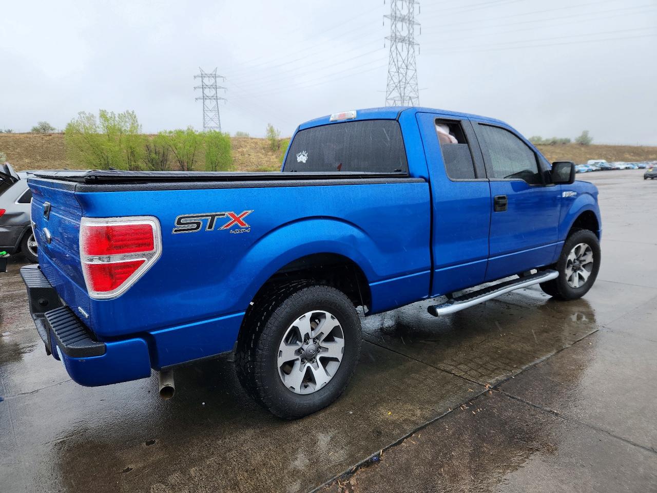 Ford F-150 Super Cab