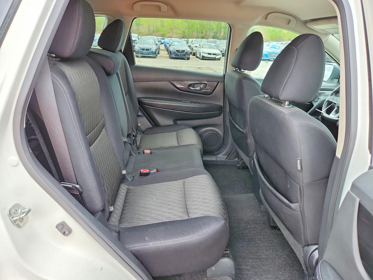 Nissan Rogue Sv
