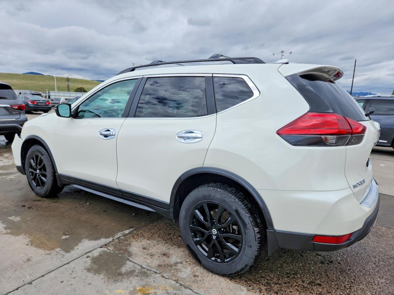 Nissan Rogue Sv