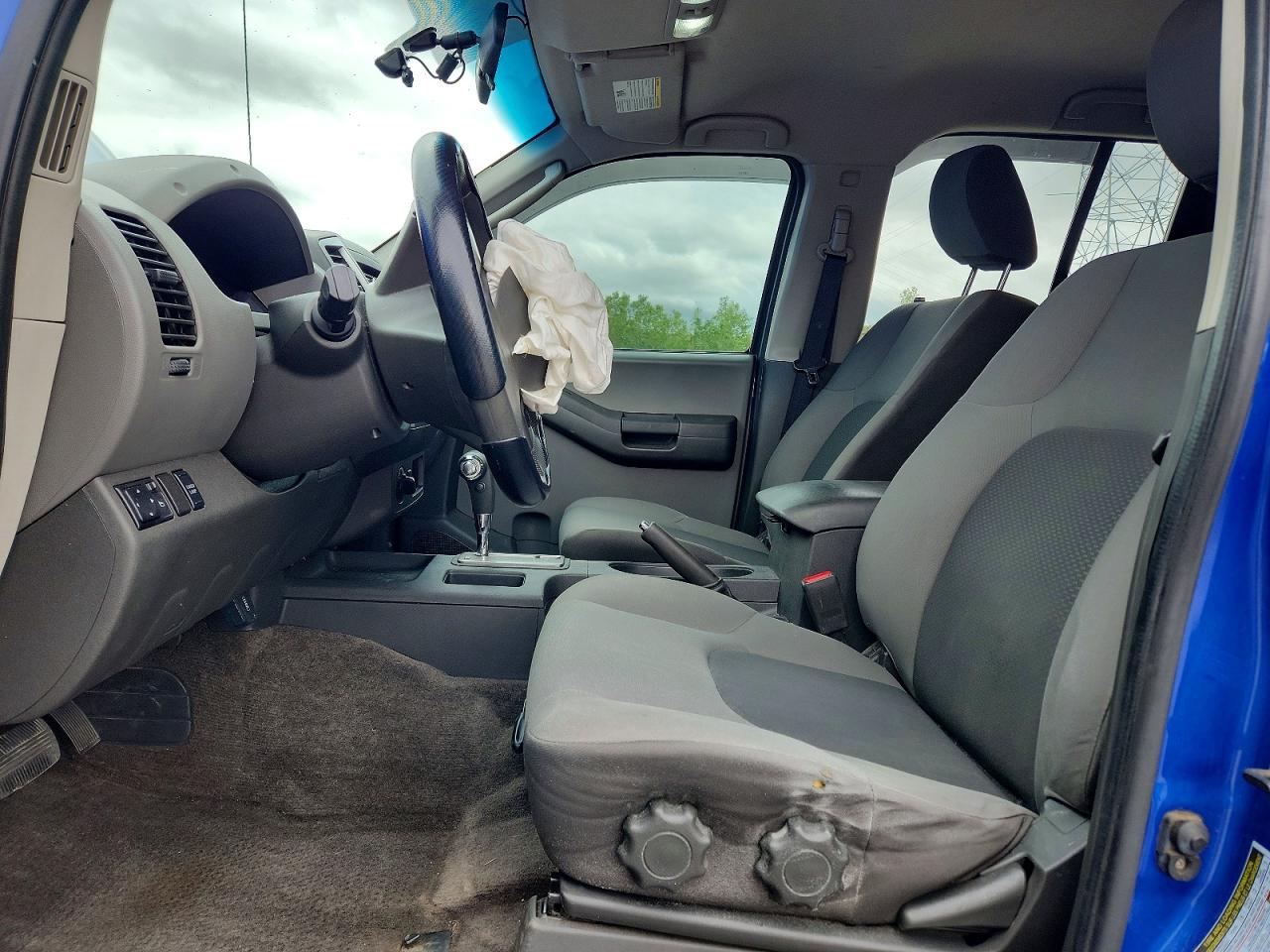 Nissan Xterra X