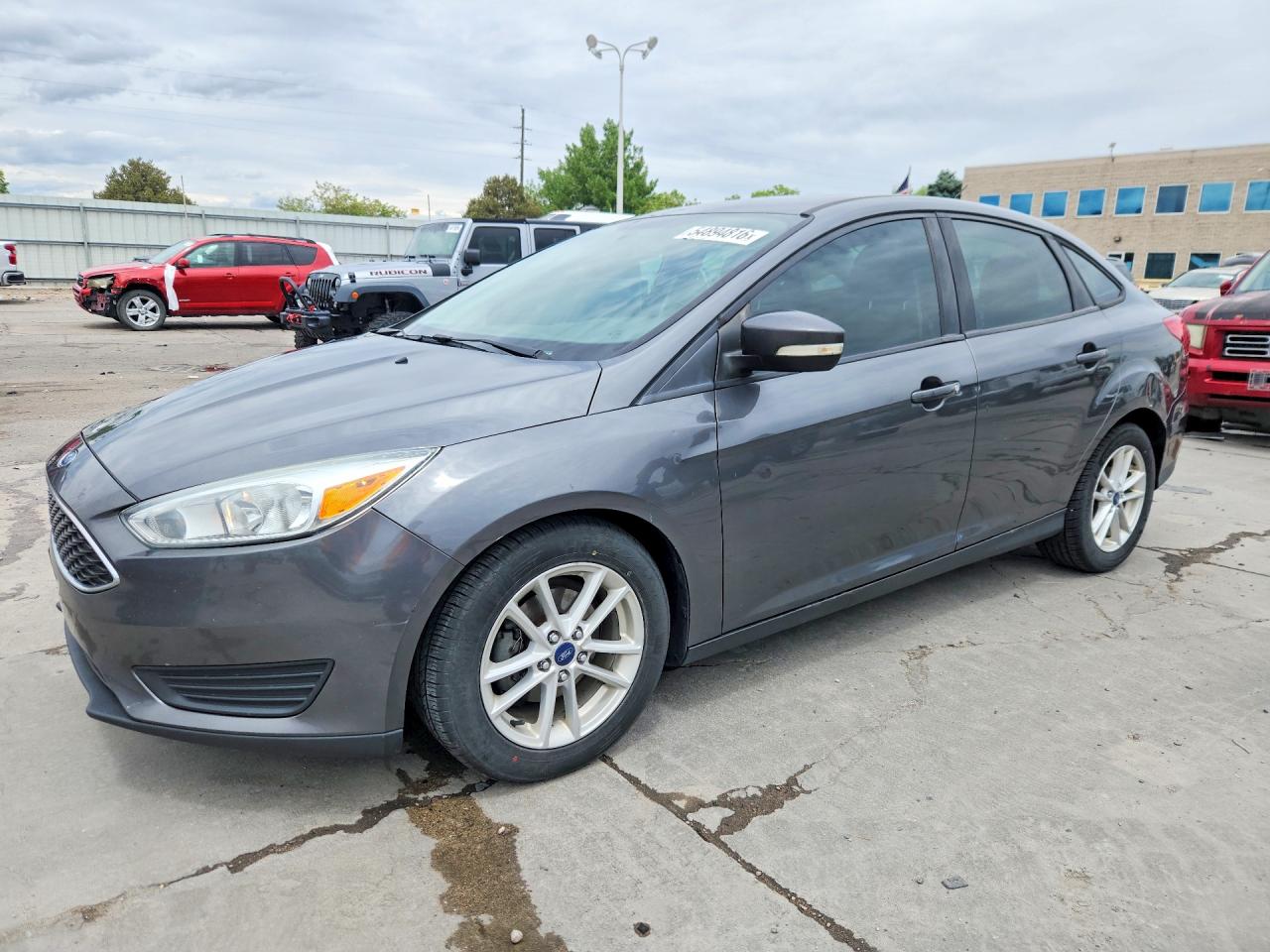 Salvage Ford Focus Image