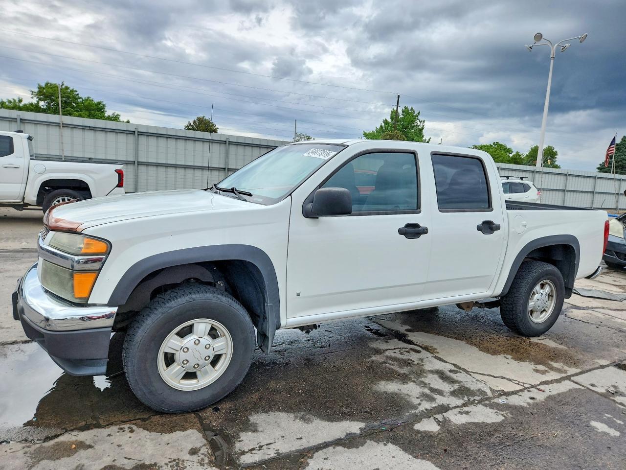 Salvage Chevrolet Colorado Image