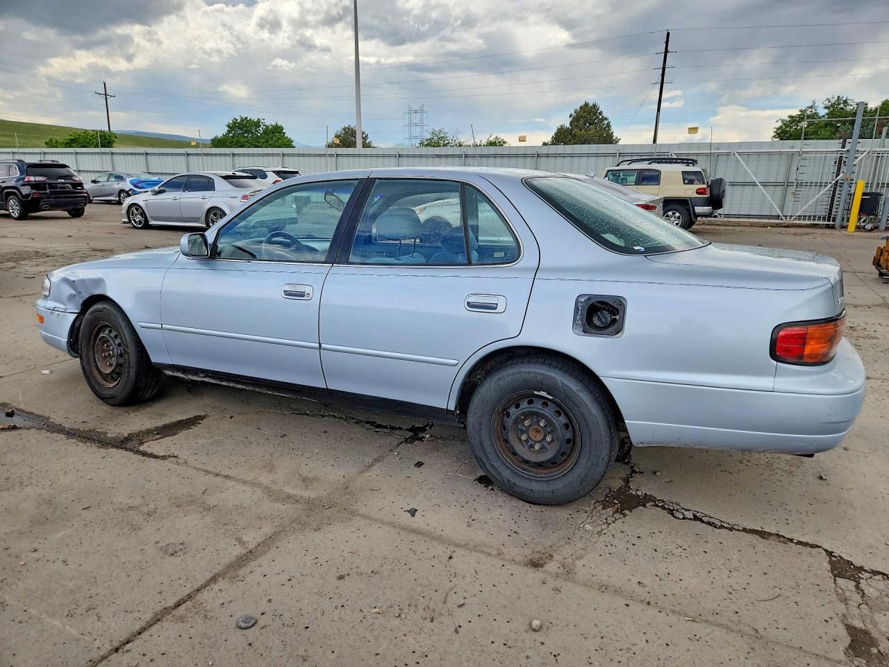 Toyota Camry Le