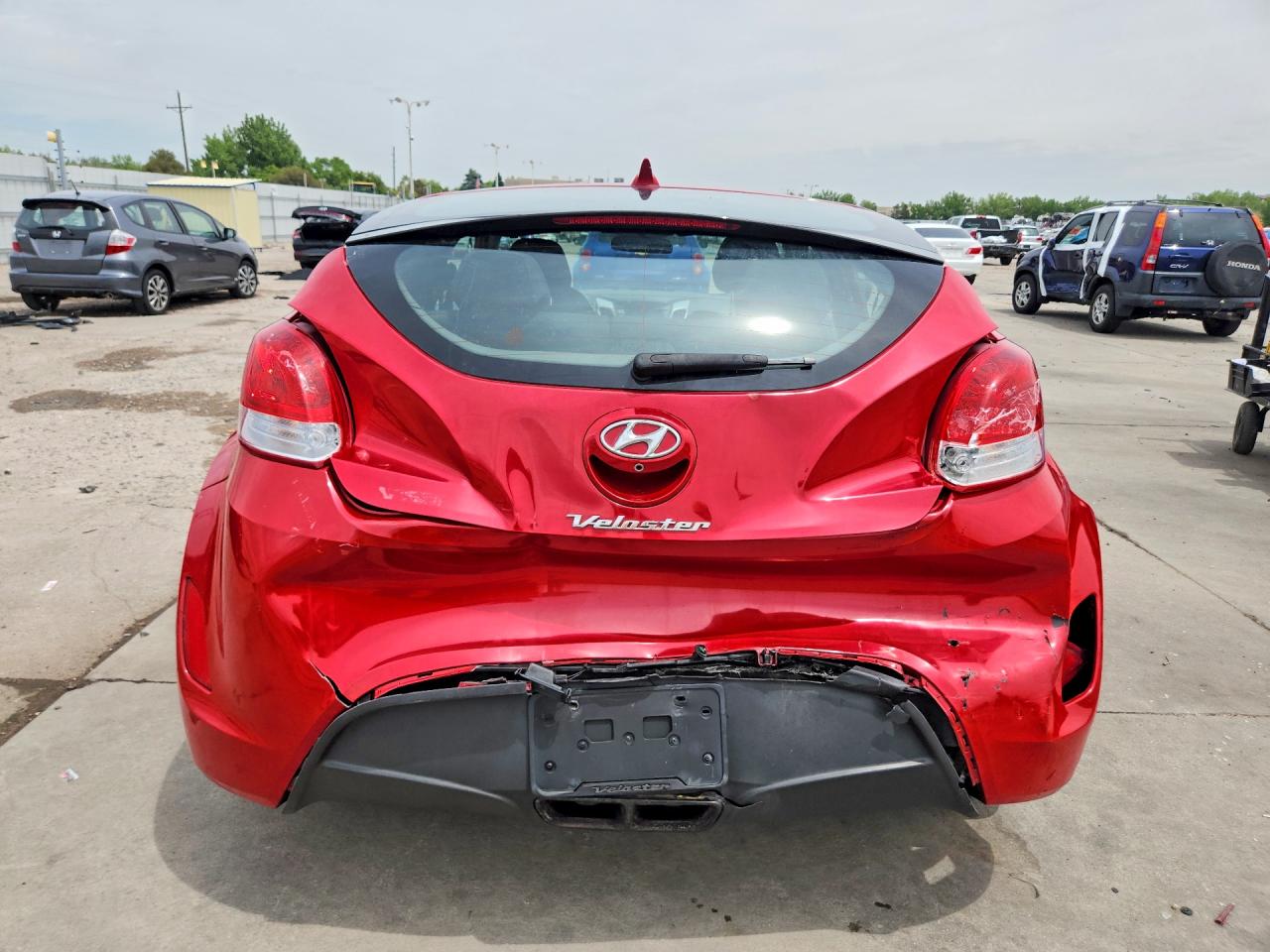 Hyundai VELOSTER Base