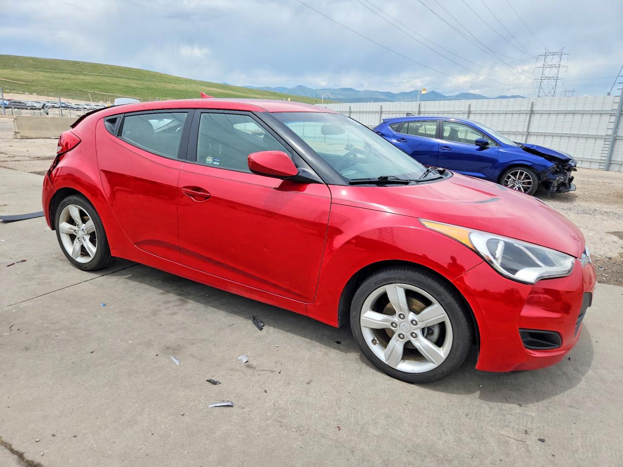 Hyundai VELOSTER Base