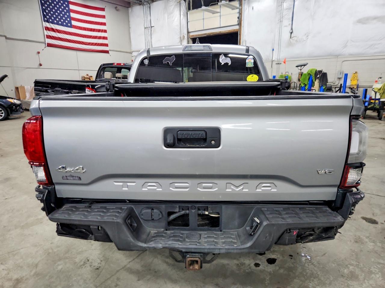 Toyota Tacoma Sr5 V6