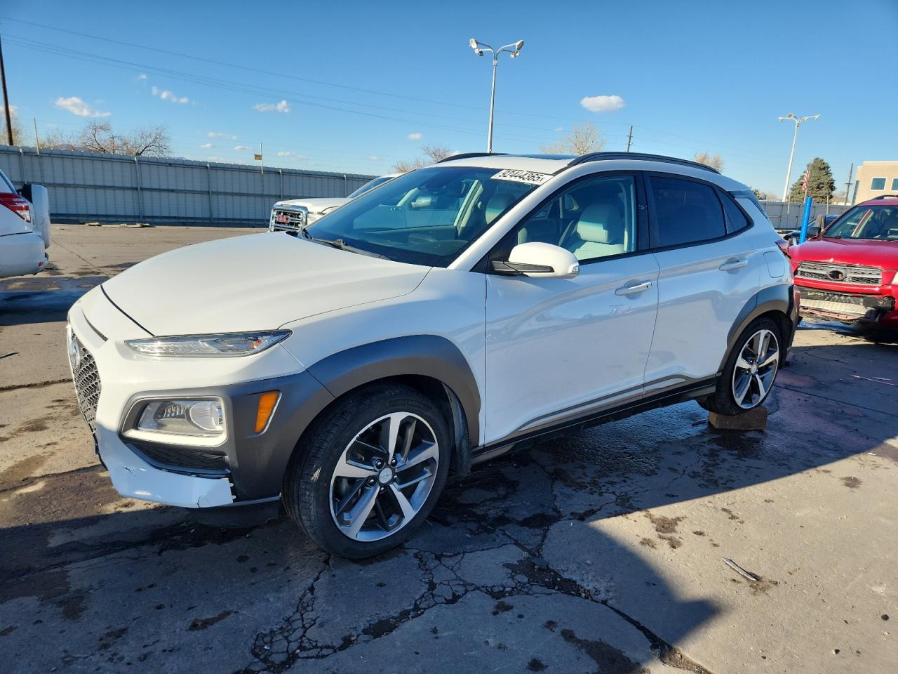 Salvage Hyundai KONA Image