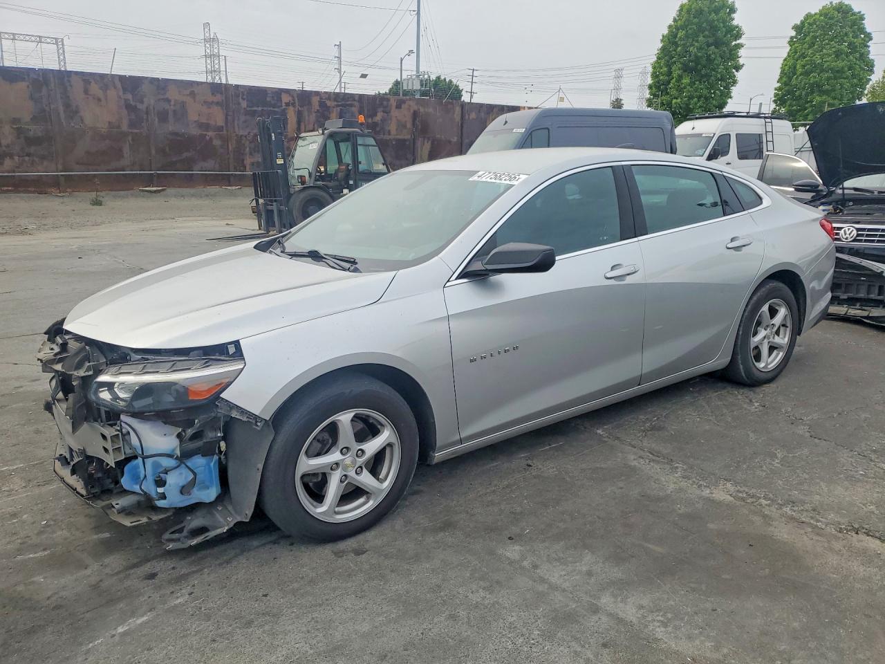 Salvage Chevrolet Malibu Image