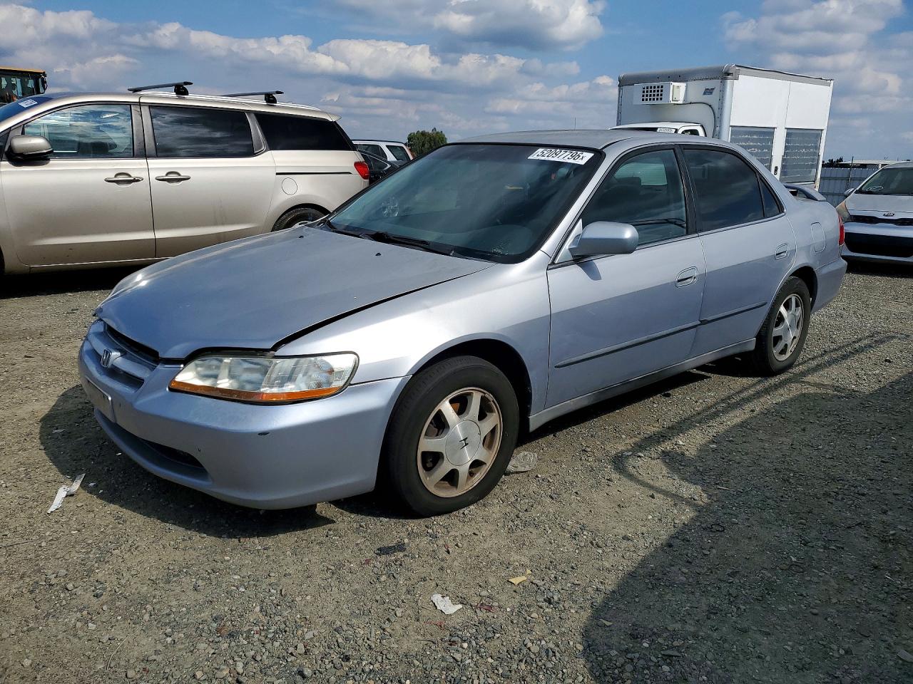 Salvage Honda Accord Image