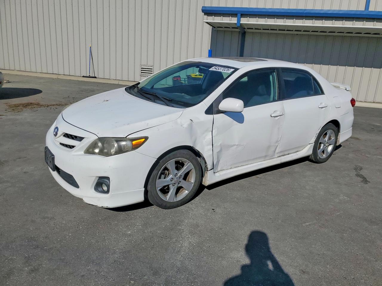 Salvage Toyota Corolla Image
