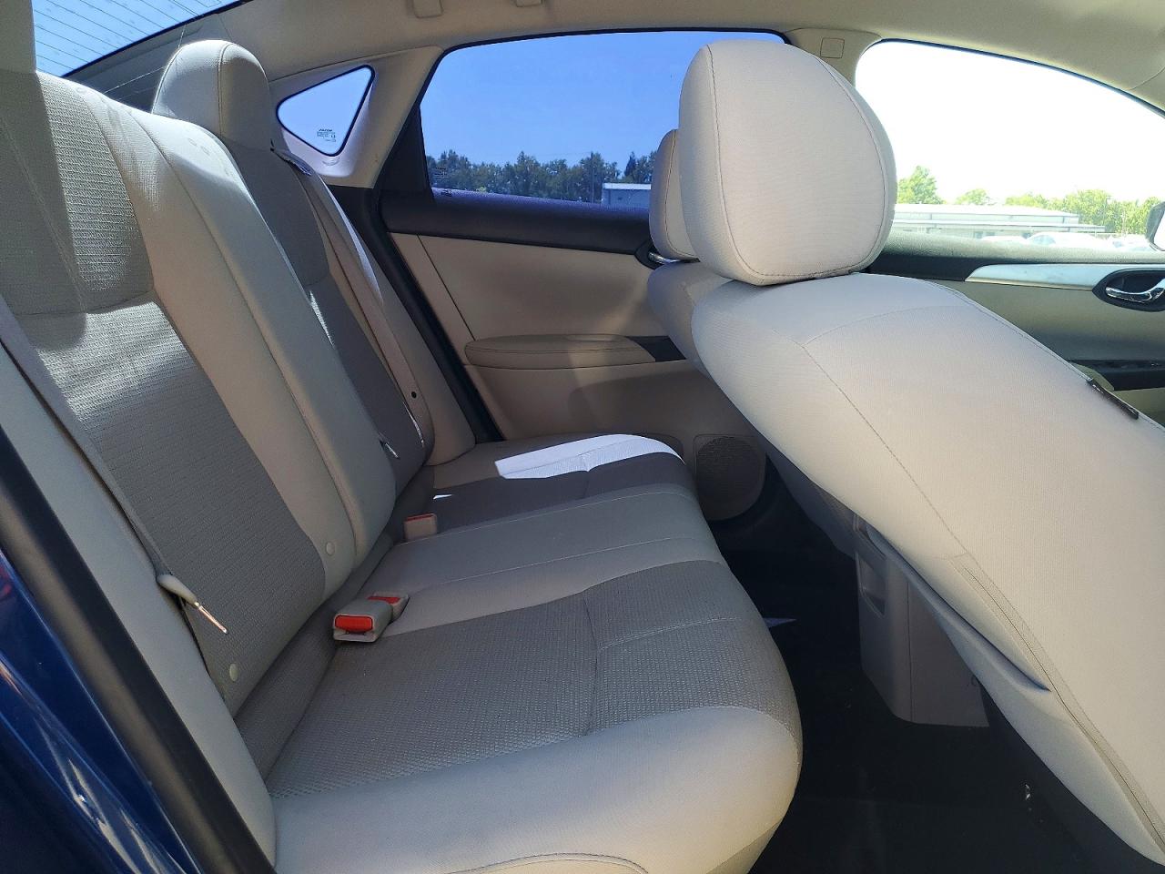 Nissan Sentra S
