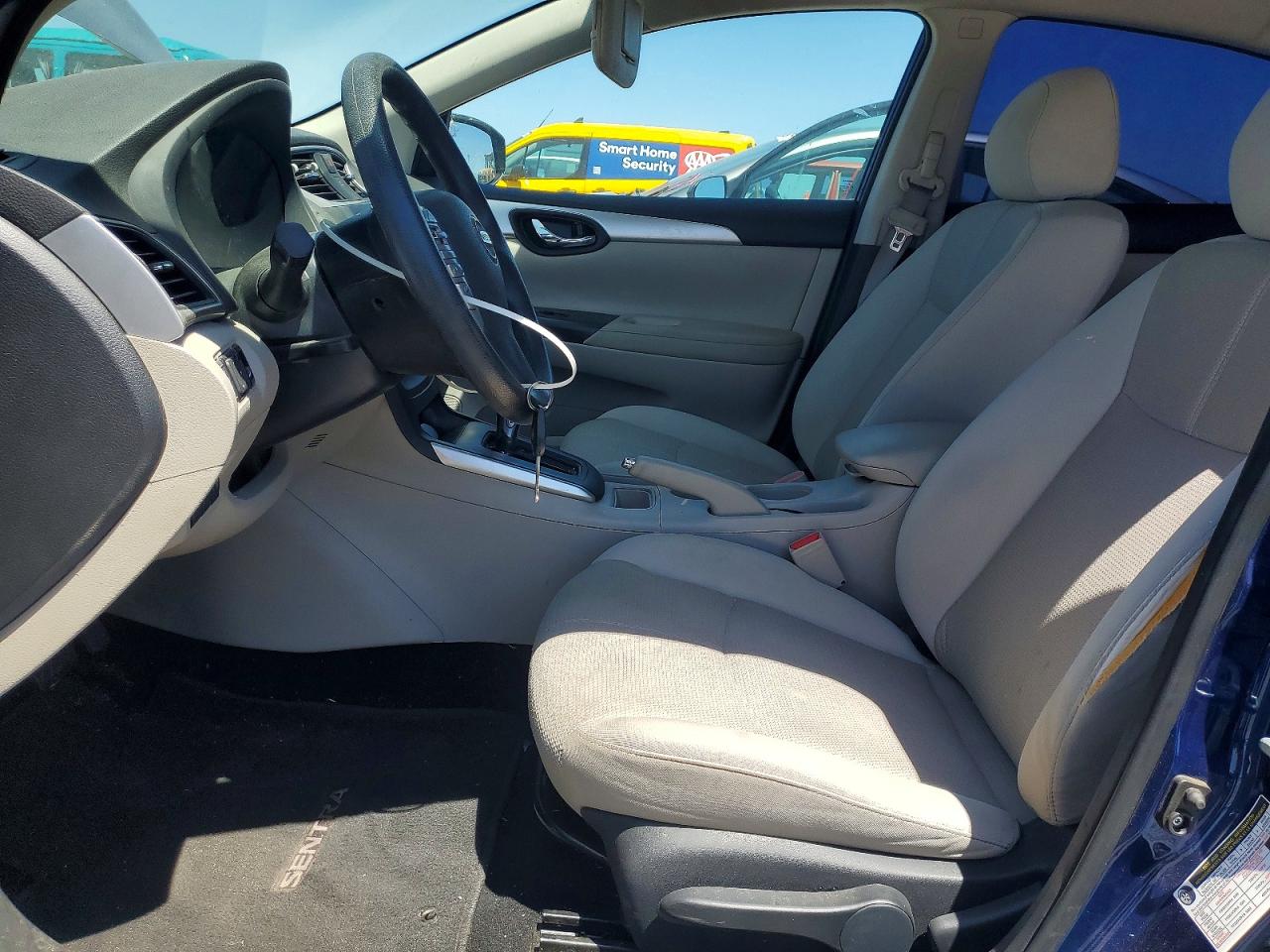 Nissan Sentra S